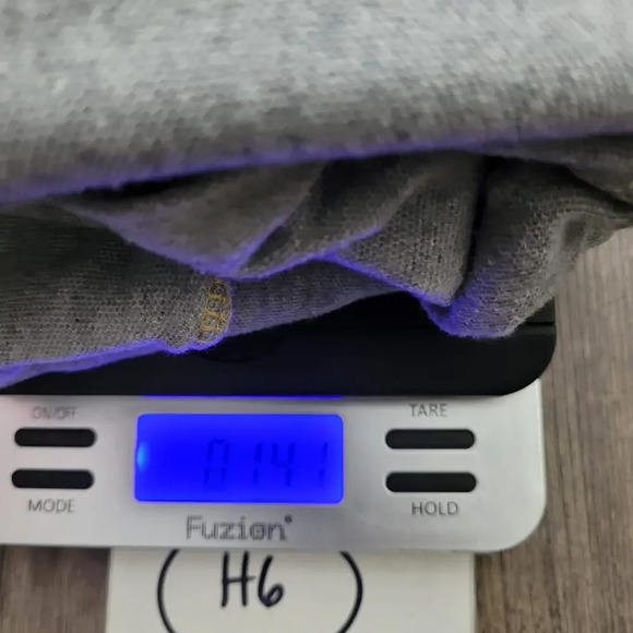 Vintage Coogi Mens Polo Shirt XL Gray White Crest Logo Embroidered Collared Y2K - Picture 11 of 11